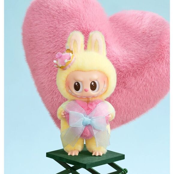 THE MONSTERS Let's Checkmate Series-Vinyl Plush Hanging Card NWT - Picture 3 of 11